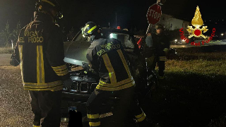 Recanati - Incidente stradale a Cerretano, due persone coinvolte